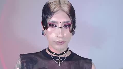     online show from December 11, 2024, 12:54 am