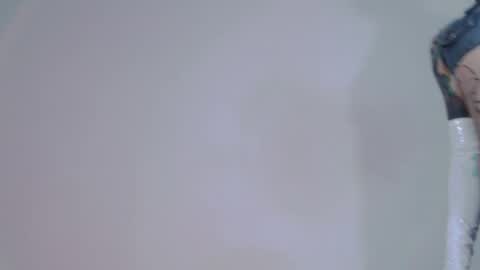     online show from February 9, 2025, 3:22 am