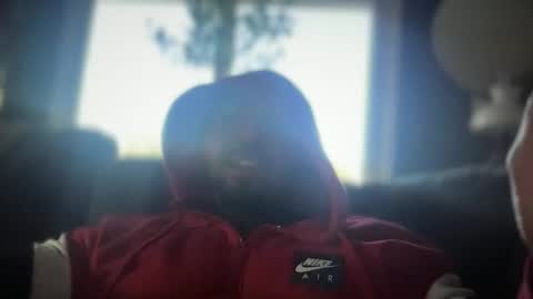 aliensuperstar423 online show from November 1, 2025, 2:41 pm