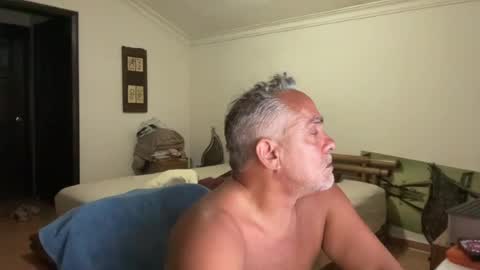 Snapshot of alientv chatting on July 13, 2026, 12:57 am alientv online show from July 13, 2026, 12:57 am
