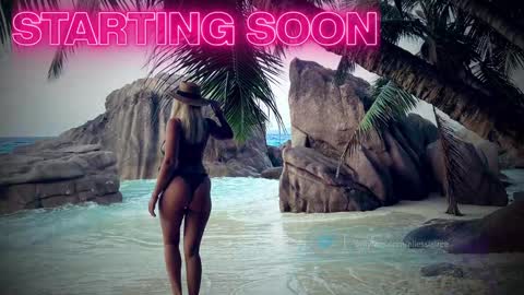 Snapshot of aliessia chatting on October 1, 2025, 5:52 pm Aliessia online show from October 1, 2025, 5:52 pm