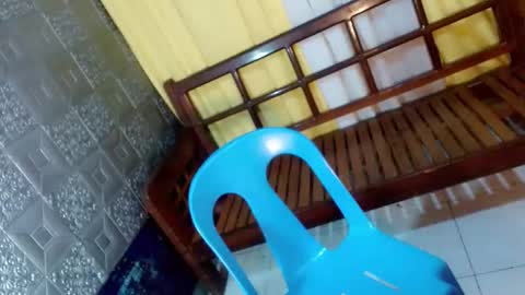 aliexagrey online show from April 3, 2026, 9:29 am