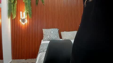Snapshot of aliice_greco chatting on May 29, 2026, 1:53 pm Alice online show from May 29, 2026, 1:53 pm