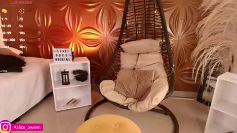 Alicie online show from January 17, 2025, 9:17 pm