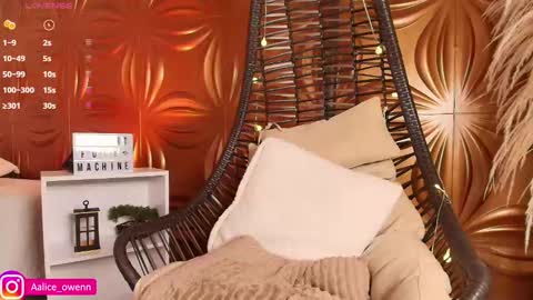 Alicie online show from January 20, 2025, 2:01 am