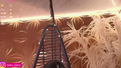 Alicie online show from February 19, 2025, 3:28 am