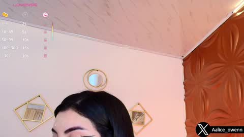 Alicie online show from October 2, 2025, 9:33 pm