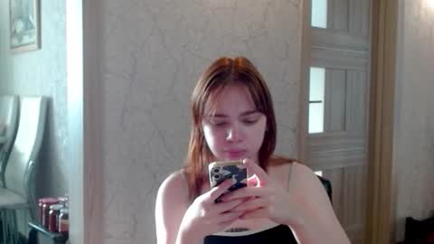 Alice online show from September 10, 2025, 2:06 pm