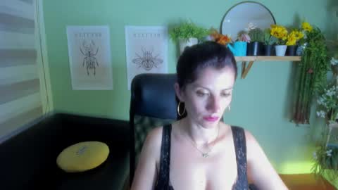 Camii online show from December 28, 2024, 6:39 am