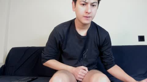 Snapshot of alikuskya chatting on April 22, 2026, 1:30 am Dan online show from April 22, 2026, 1:30 am