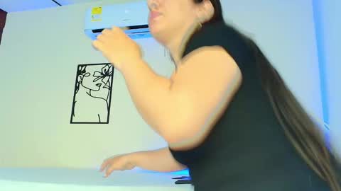 Snapshot of alina_heart_ chatting on October 23, 2025, 12:15 pm ALINA online show from October 23, 2025, 12:15 pm