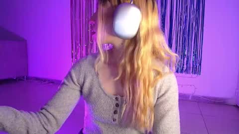 Alina  online show from October 29, 2025, 2:47 am