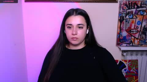 Snapshot of alinaasti_ chatting on June 2, 2026, 7:10 am Alina online show from June 2, 2026, 7:10 am