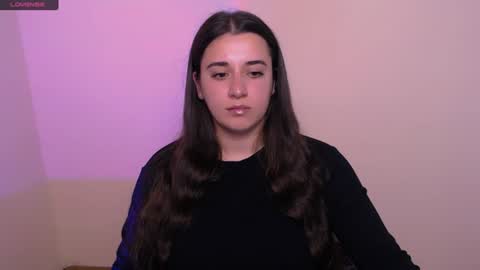 Snapshot of alinaasti_ chatting on June 12, 2026, 7:40 am Alina online show from June 12, 2026, 7:40 am