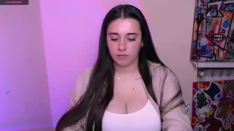 Snapshot of alinaasti_ chatting on June 19, 2026, 7:56 am Alina online show from June 19, 2026, 7:56 am
