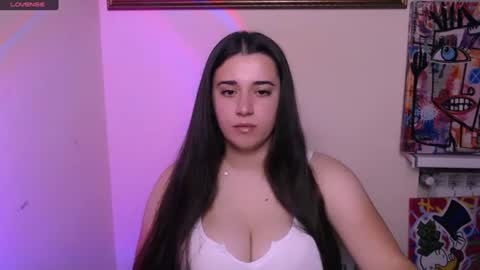 Snapshot of alinaasti_ chatting on June 22, 2026, 7:05 am Alina online show from June 22, 2026, 7:05 am