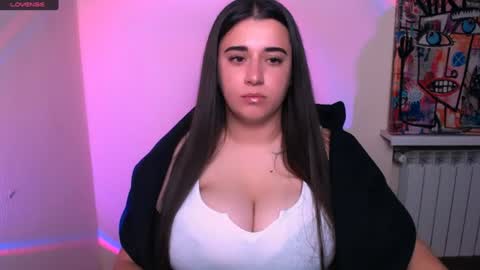 Snapshot of alinaasti_ chatting on July 23, 2026, 6:55 am Alina online show from July 23, 2026, 6:55 am