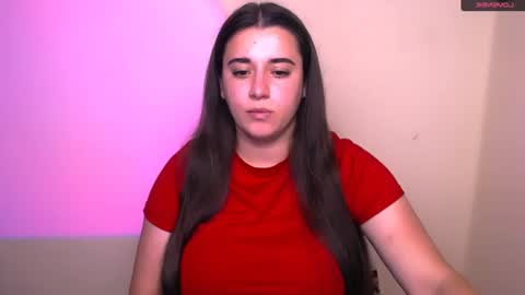 Snapshot of alinaasti_ chatting on August 3, 2026, 7:18 am Alina online show from August 3, 2026, 7:18 am