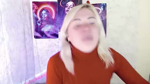 Snapshot of alinafrey_ chatting on February 8, 2026, 7:12 am Alina online show from February 8, 2026, 7:12 am