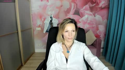 AlinaMoor online show from January 6, 2026, 5:33 am