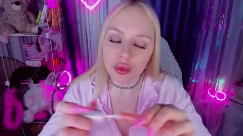 alinaocean online show from April 17, 2026, 3:48 pm