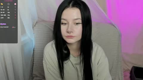 Aline Greeeen online show from February 18, 2025, 11:33 am