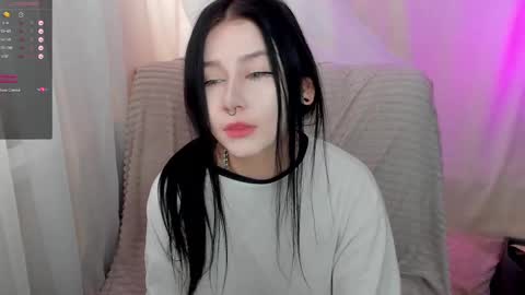 Aline Greeeen online show from February 26, 2025, 2:37 am