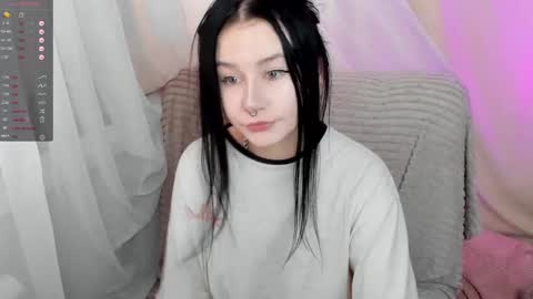 Aline Greeeen online show from February 27, 2025, 3:14 am