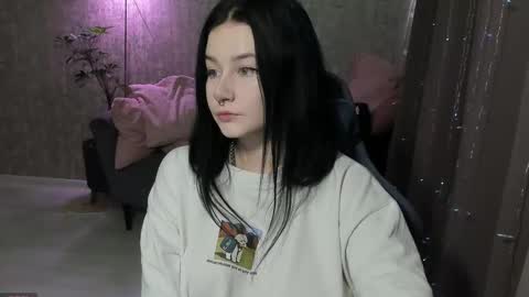 Aline Greeeen online show from September 18, 2025, 8:38 am