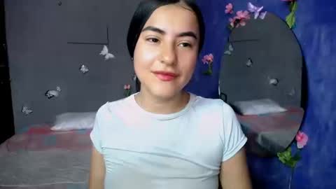 Alis jines   online show from September 18, 2025, 4:20 pm