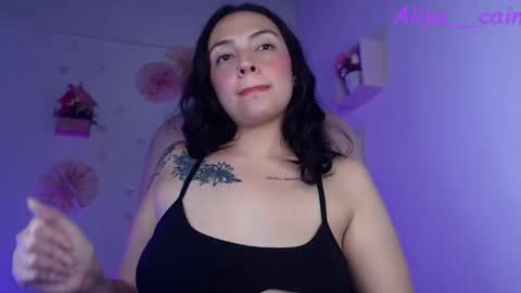 Snapshot of alisa__cain chatting on May 31, 2026, 8:43 am Alejandra online show from May 31, 2026, 8:43 am