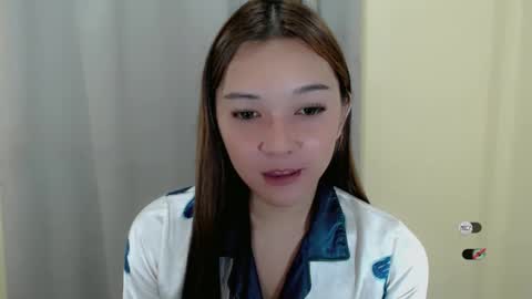 Shanti xhey online show from February 19, 2025, 1:17 pm