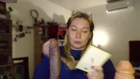 alisa_u online show from June 18, 2026, 10:25 pm