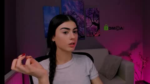 Alisa online show from December 2, 2025, 10:09 am