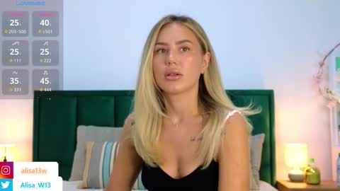 Snapshot of alisawilson_ chatting on September 10, 2025, 11:10 am Alisa online show from September 10, 2025, 11:10 am