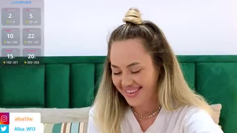 Alisa online show from October 9, 2025, 1:42 pm