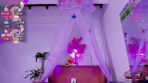 Snapshot of alise_mason chatting on June 25, 2026, 5:45 am alise_mason online show from June 25, 2026, 5:45 am