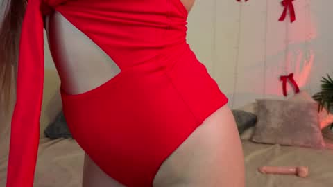 July online show from May 31, 2026, 9:05 pm