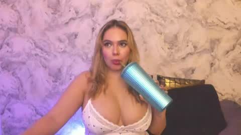 Andrea online show from February 24, 2025, 4:16 am