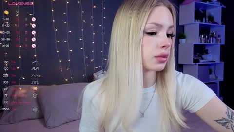 Snapshot of alishaaneta chatting on November 6, 2025, 11:11 am Alisha online show from November 6, 2025, 11:11 am