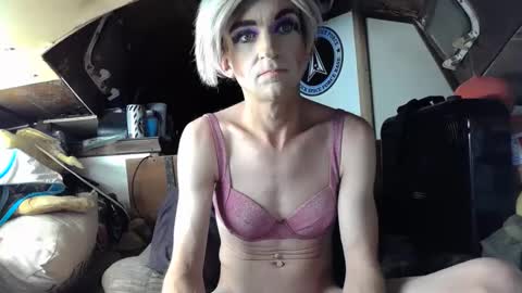 Alisha online show from January 11, 2025, 9:04 am