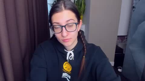 Alina online show from December 31, 2024, 11:09 am