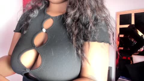 Alisha online show from February 7, 2025, 7:27 pm