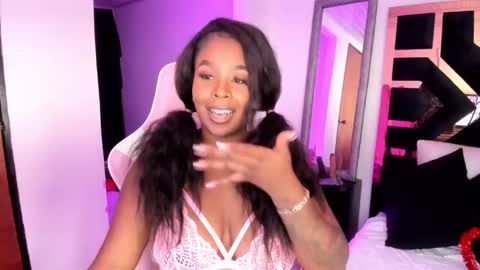 Alisha online show from February 11, 2025, 9:03 pm