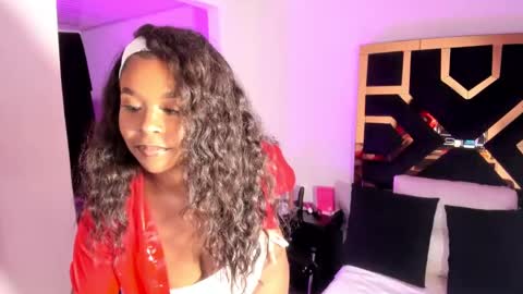 Alisha online show from February 24, 2025, 7:41 pm