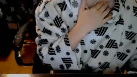 Alisa online show from January 9, 2026, 1:47 pm