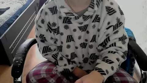 Alisa online show from January 19, 2026, 10:19 am