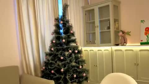 Snapshot of alisia_mars chatting on January 8, 2026, 7:32 am Alisia online show from January 8, 2026, 7:32 am