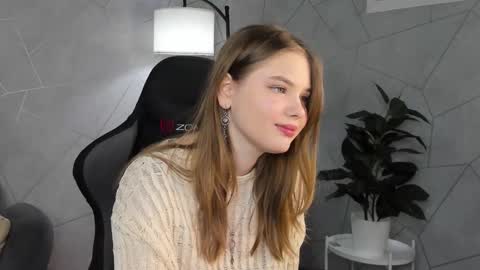 Snapshot of alisia_martin chatting on February 25, 2026, 1:15 am Alisia online show from February 25, 2026, 1:15 am