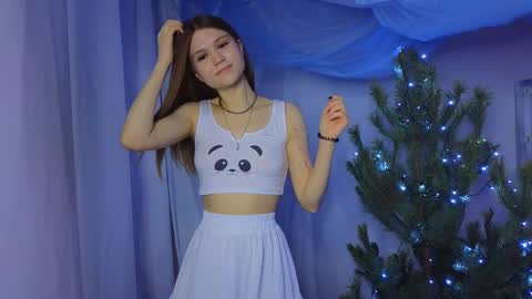 Alisia online show from December 24, 2024, 7:28 am